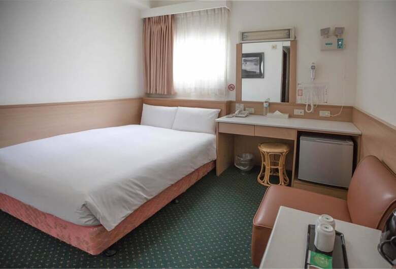 Tien Chin Hotel