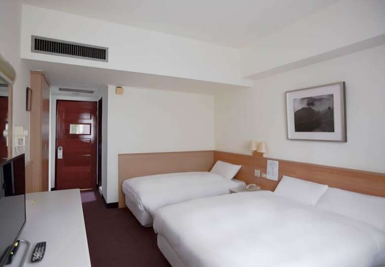 Tien Chin Hotel