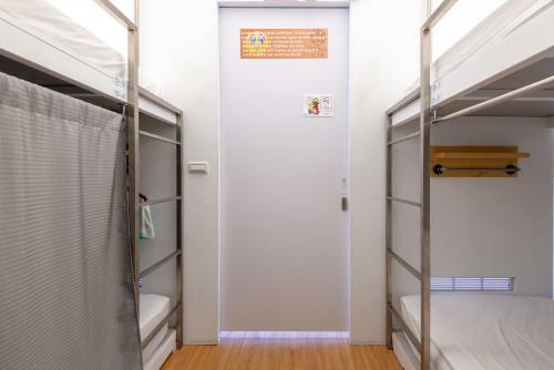 Hostal May Rooms Taipei Main Station