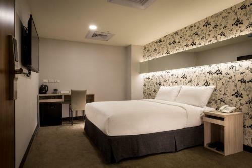 Urhome Hotel