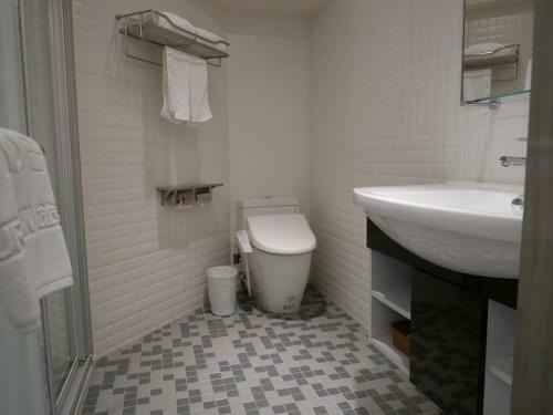 Posada Ours Inn II