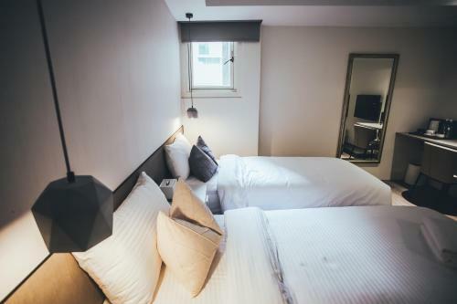 Hotel H�tel Le H�me