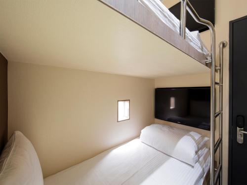 Hotel ???