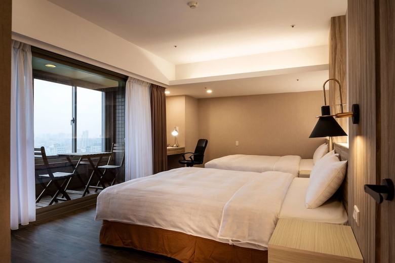 Sky19 Hotel