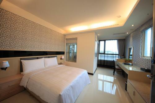 Federal Highway 2 Hotel