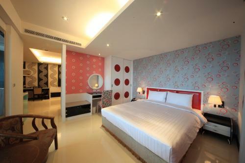 Federal Highway 2 Hotel