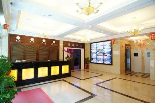 Federal Highway 2 Hotel