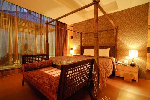 Zhen 13 Villa Motel