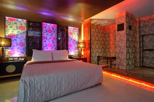 Zhen 13 Villa Motel