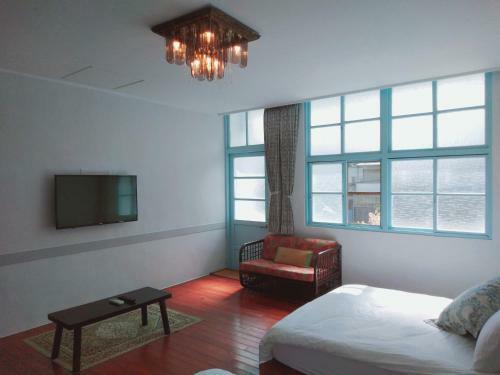 Little Time Guesthouse