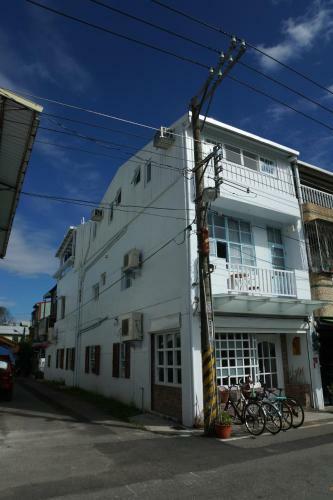 Little Time Guesthouse
