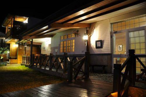Cottage At Sun Moon Lake