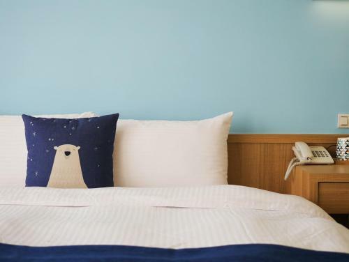 Bed & Breakfast See Moon Homestay
