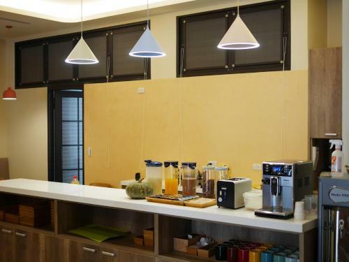 Bed & Breakfast See Moon Homestay