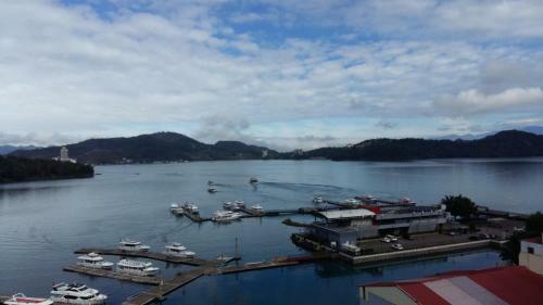 Posada Yi Da Lakeside Hotel