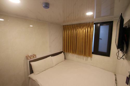 Tanxiang Hostel - Sun Moon Lake Pier