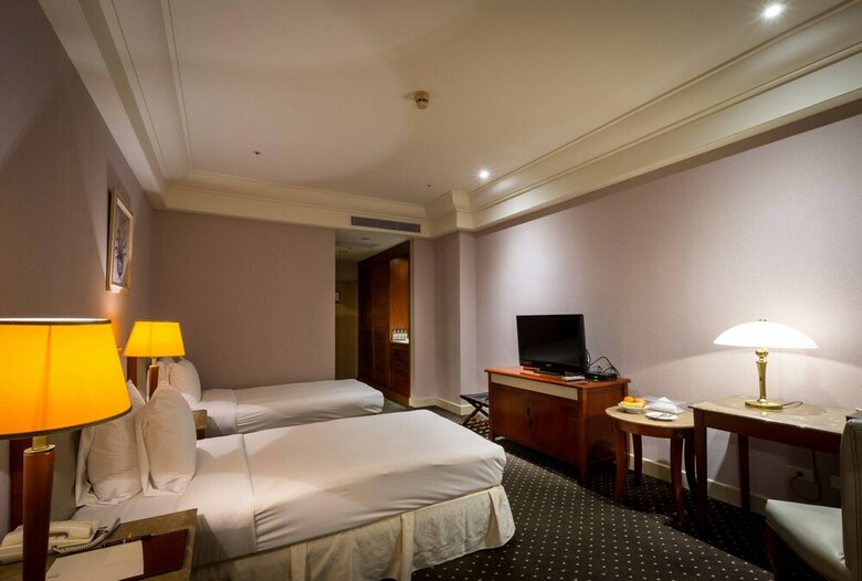 Grand View Hotel