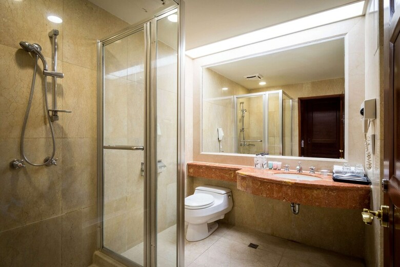 Grand View Hotel