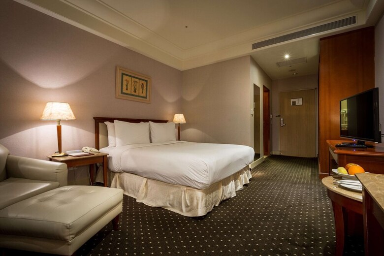 Grand View Hotel