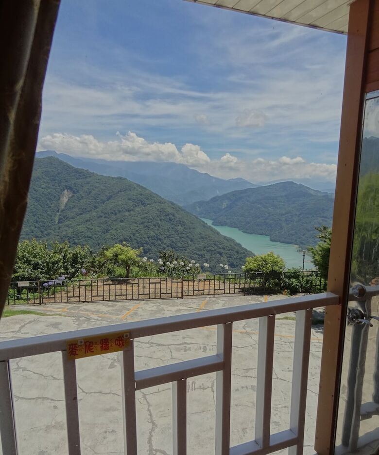 Hostal Shan Shui-yuan Vege Guest House