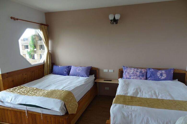 Hostal Shan Shui-yuan Vege Guest House