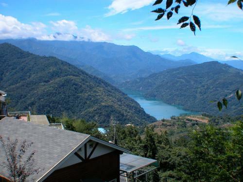 5 Km Villa