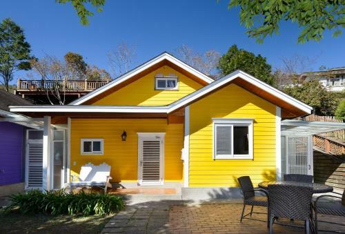 Aurora Villa
