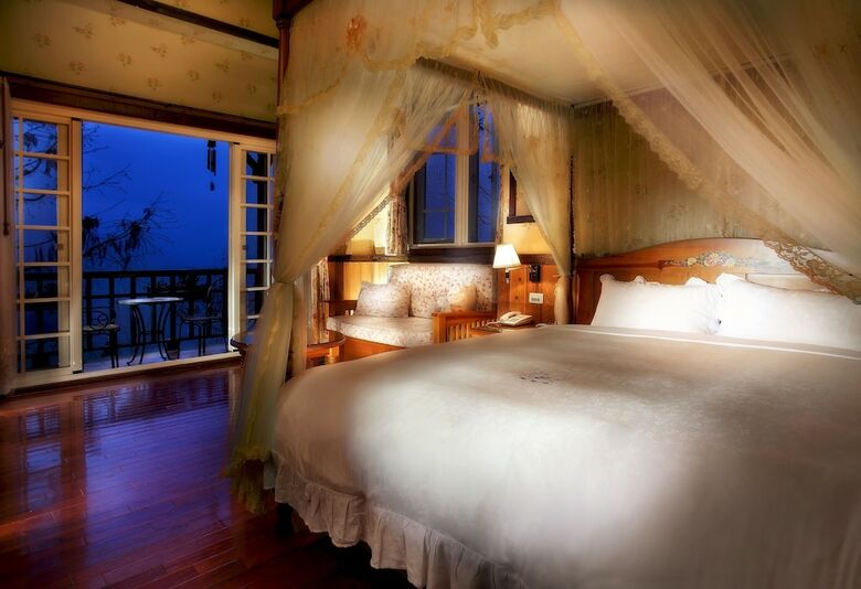 Bed & Breakfast Oncoming Luck Villa