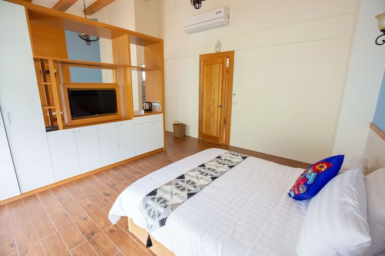 Songhe Shanshuei B&B