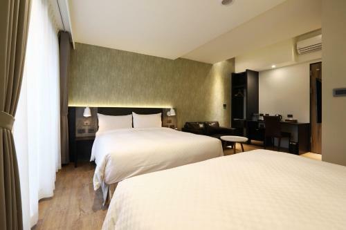 Hotel Kun Tour