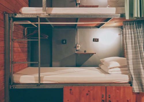 Lane62 Hostel