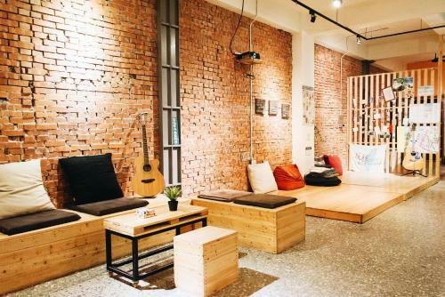 Lane62 Hostel