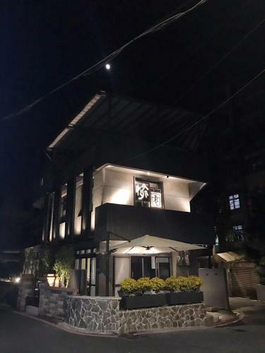 Happy House B&B