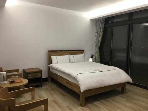 Hostal Police Home