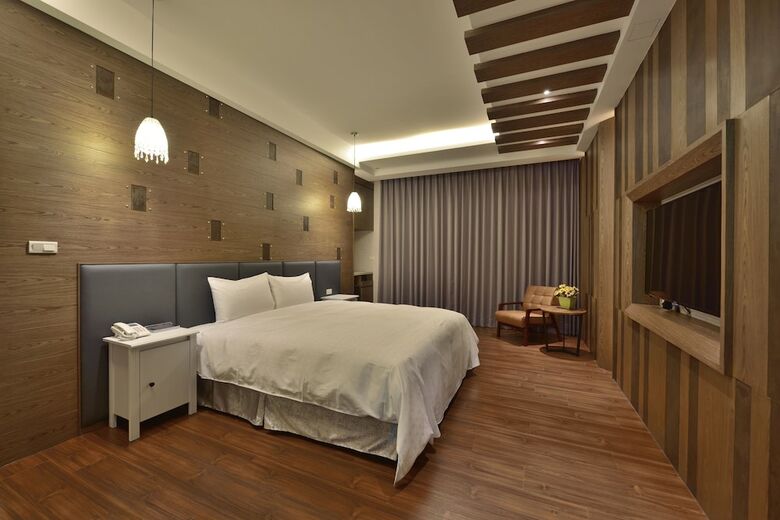 Ihotel