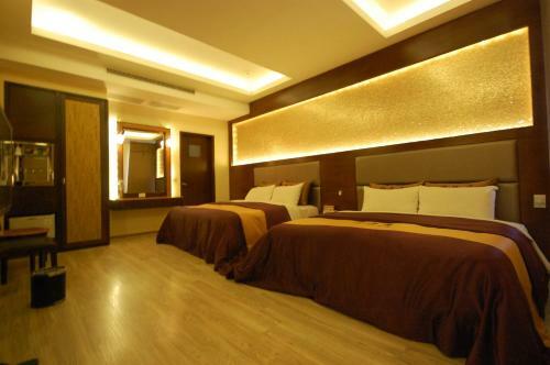 Hua Pinju Motel