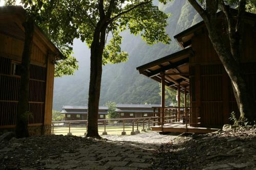 Lodge Taroko Village Hotel