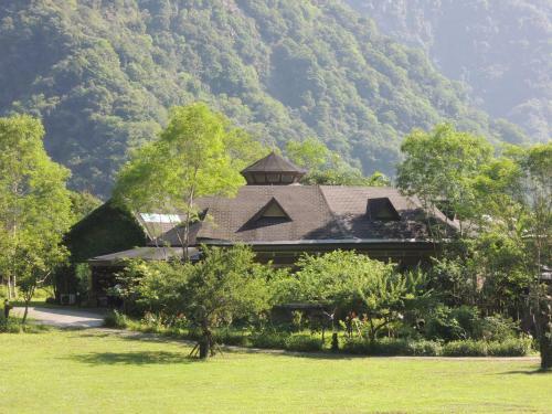 Lodge Taroko Village Hotel