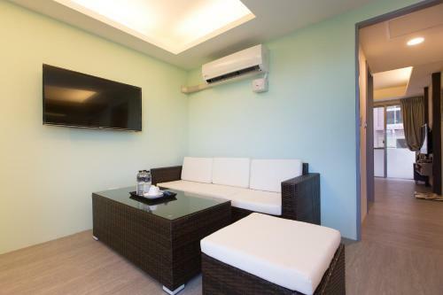 Hostal 17th Summer