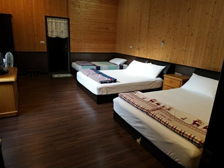 Hotel Chulu Ecological Farm B&B