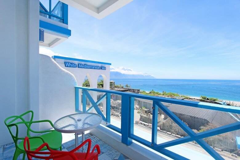 Bed & Breakfast White Mediterranean