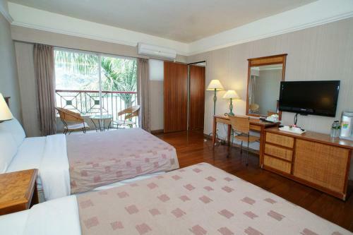 Hostal Fujiyeh Chipen Hot Spring Resort