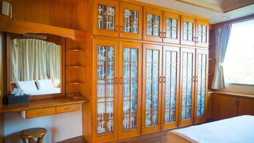 Pine Garden Family Villa