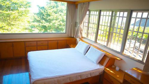Pine Garden Family Villa