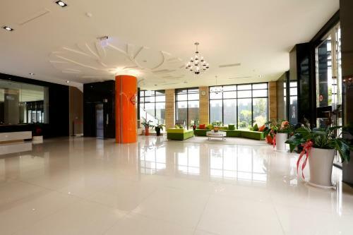 Hua Xiang Hotel-qishan