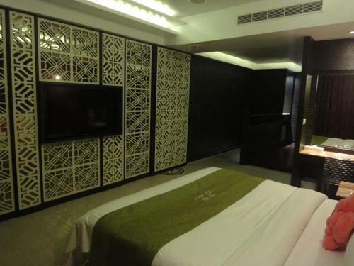 Yi Don Motel