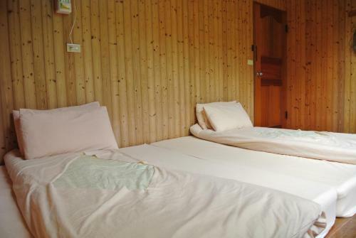 Sanhua B&B