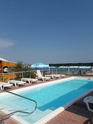 Hotel Levant