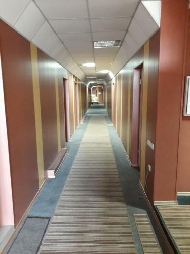 Hotel Azov