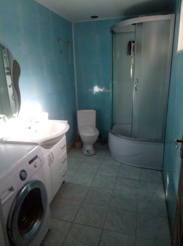 Hostal Apartment On Svobody 85